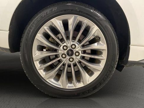 Used 2021 Ford Edge Titanium w/ Equipment Group 301A AWD/4WD image 38