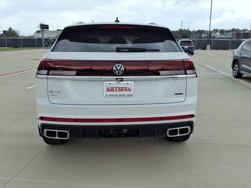 New 2026 Volkswagen Atlas Cross Sport SEL Premium R-Line AWD/4WD image 7