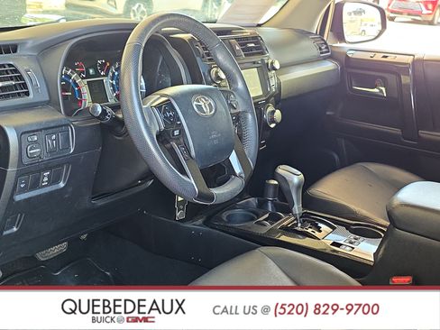 Used 2019 Toyota 4Runner TRD Off-Road Premium AWD/4WD image 10