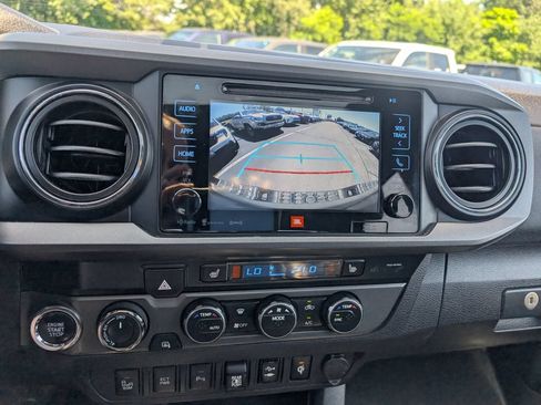 Used 2019 Toyota Tacoma TRD Pro AWD/4WD image 26
