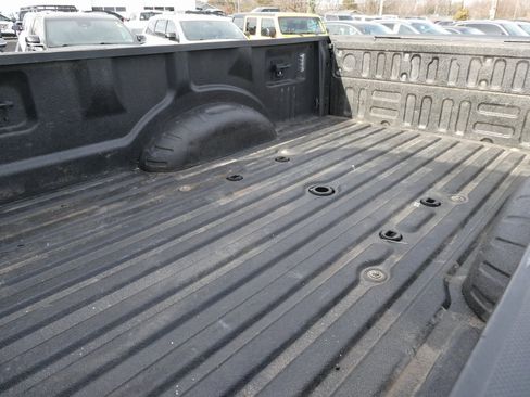 Used 2022 Ford F450 Platinum w/ FX4 Off-Road Package image 9