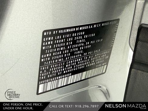 Used 2022 Volkswagen Tiguan SE w/ Panoramic Sunroof Package FWD image 57