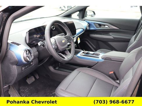 New 2026 Chevrolet Equinox EV LT FWD image 21