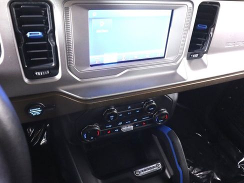 Used 2021 Ford Bronco Outer Banks AWD/4WD image 15