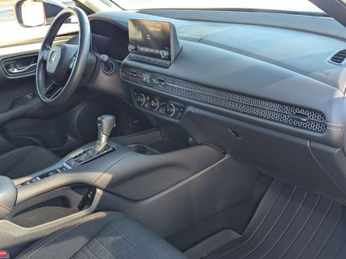 Certified 2023 Honda HR-V Sport image 27