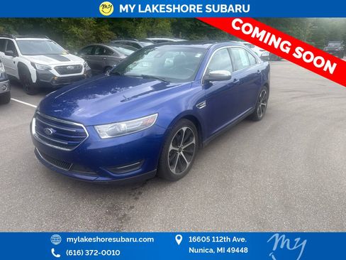 Used 2015 Ford Taurus Limited w/ Equipment Group 301A FWD image 3