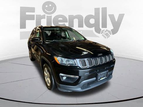 Used 2020 Jeep Compass Latitude w/ Cold Weather Group image 3