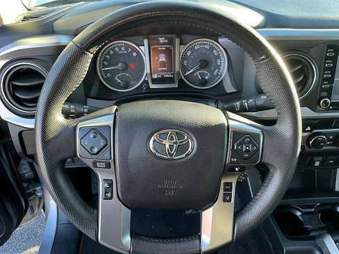Used 2021 Toyota Tacoma SR5 image 15