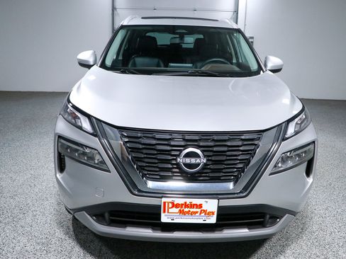 Used 2023 Nissan Rogue SV w/ SV Premium B Package AWD/4WD image 4
