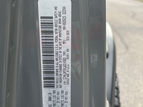 Used 2018 Jeep Wrangler Unlimited Rubicon AWD/4WD image 11