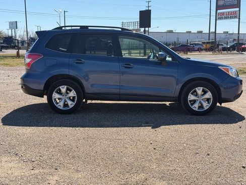 Used 2014 Subaru Forester 2.5i Touring image 4