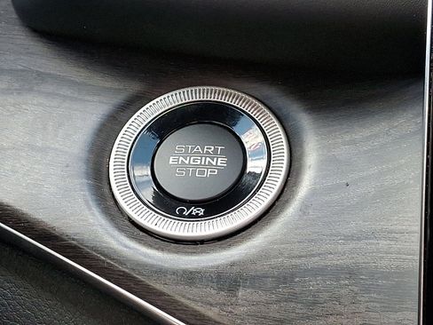 Used 2022 Jeep Grand Cherokee L Overland image 24