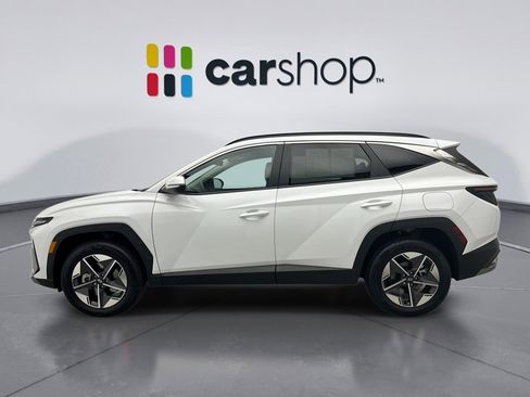 Used 2025 Hyundai Tucson SEL image 2