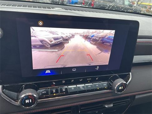 Certified 2023 Chevrolet Colorado Z71 w/ Z71 Convenience Package 2 image 22