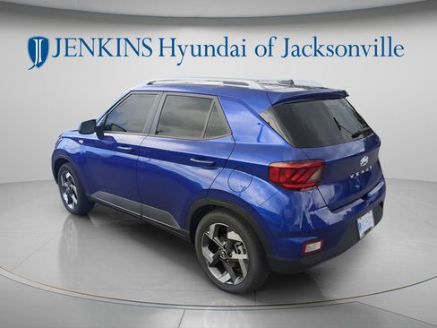 New 2026 Hyundai Venue SEL FWD image 5