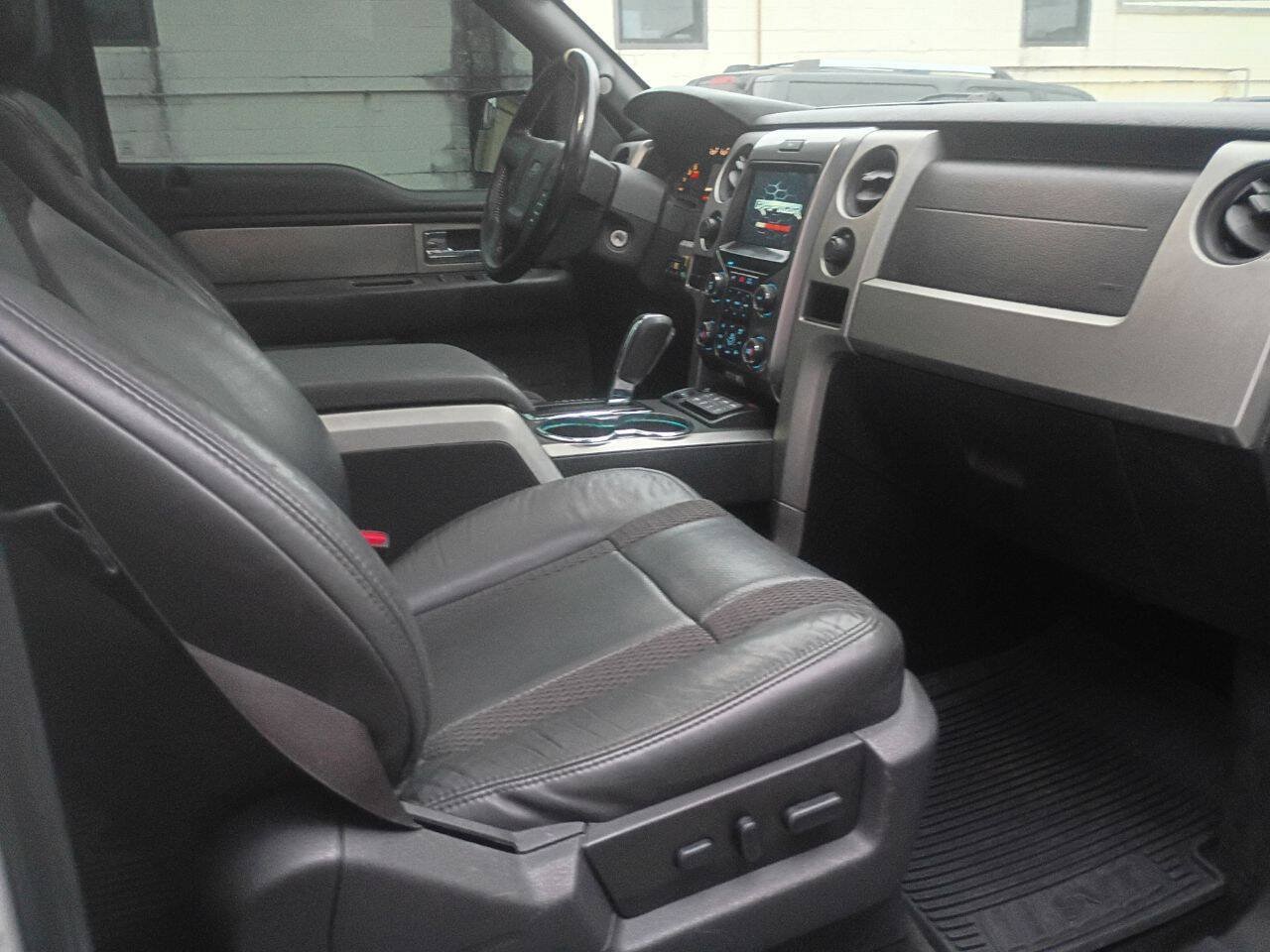 Used 2013 Ford F150 Raptor w/ Luxury Equipment Group AWD/4WD image 26