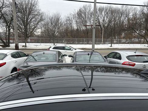 Used 2019 INFINITI QX50 Essential w/ Premium Heat Package image 8