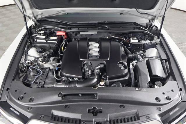 Certified 2025 Lexus IS 500 w/ F-Sport Performance RWD image 15