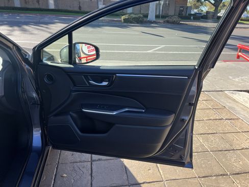 Used 2018 Honda Clarity Plug-In Hybrid image 27