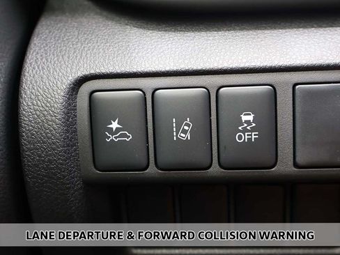 New 2026 Mitsubishi Eclipse Cross LE AWD/4WD image 3