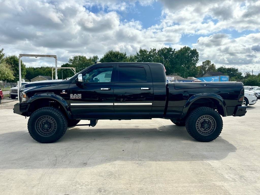 Used 2015 RAM 3500 Laramie Longhorn AWD/4WD image 3