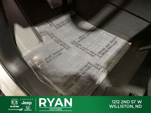 New 2026 Jeep Grand Wagoneer L Limited AWD/4WD image 29