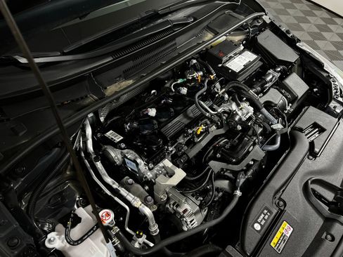 Certified 2025 Toyota Corolla LE FWD image 10