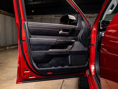 Used 2022 Toyota Tundra SR5 w/ Convenience Package image 29