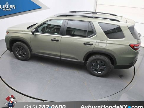 New 2026 Honda Pilot TrailSport image 27