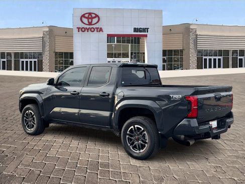 Certified 2024 Toyota Tacoma TRD Sport w/ TRD Sport Upgrade Package image 5
