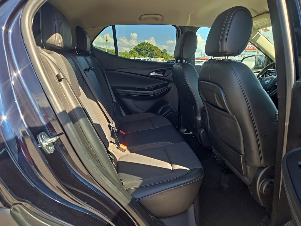 Used 2020 Buick Encore GX Select AWD/4WD image 19