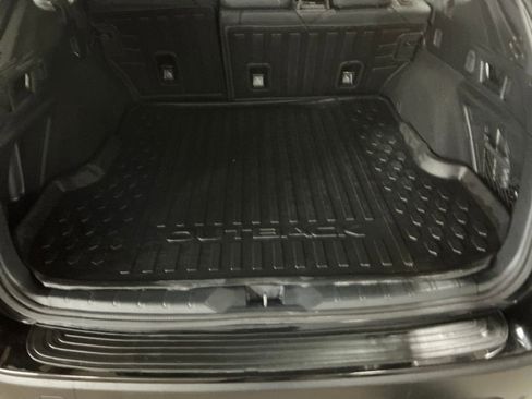 Certified 2022 Subaru Outback Onyx Edition XT image 28