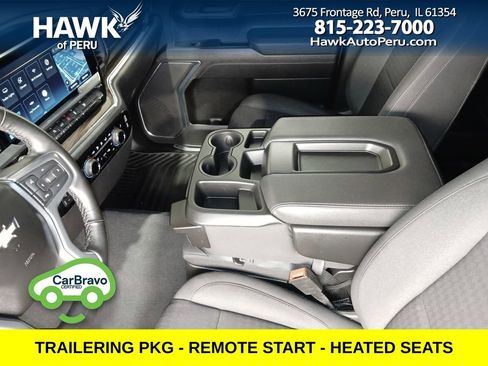 Certified 2025 Chevrolet Silverado 1500 LT AWD/4WD image 16