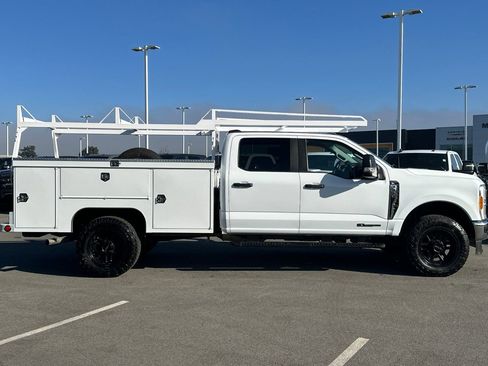 Used 2023 Ford F350 XL w/ XL Chrome Package image 3