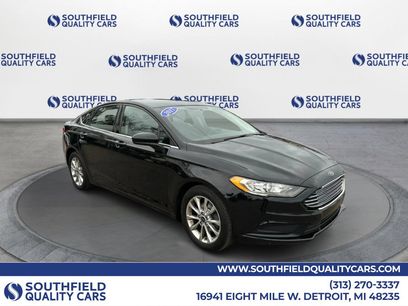 Used 2017 Ford Fusion SE w/ Fusion SE Technology Package