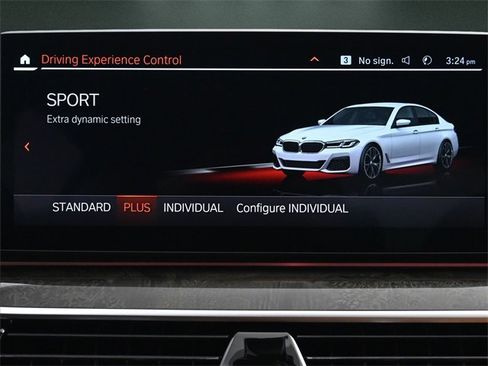 Used 2022 BMW 540i xDrive 540i xDrive w/ M Sport Package image 38