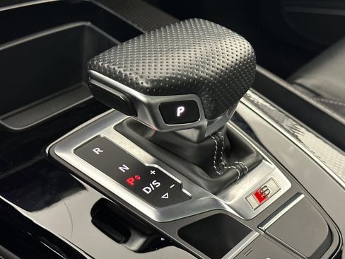 Used 2023 Audi SQ5 Prestige w/ Prestige Package image 21