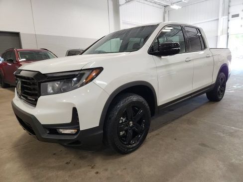 Used 2023 Honda Ridgeline Black Edition image 7