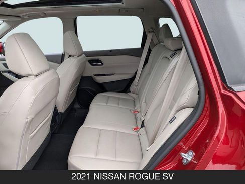 Certified 2021 Nissan Rogue SV w/ Premium Package FWD image 17