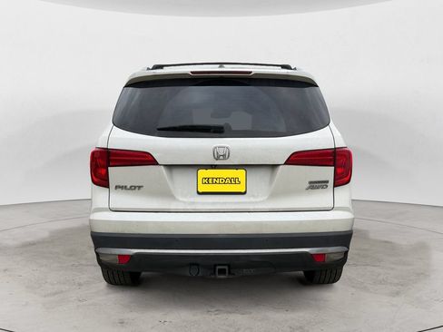 Used 2016 Honda Pilot Touring image 3