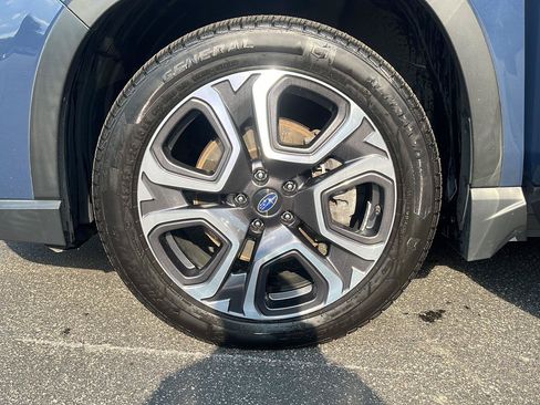 Used 2023 Subaru Ascent Limited w/ Technology Package AWD/4WD image 22