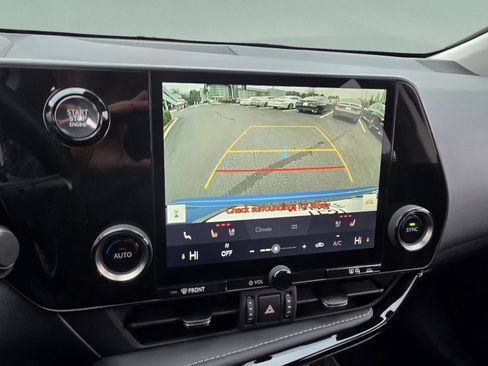 Certified 2025 Lexus NX 250 FWD w/ Premium Package image 17