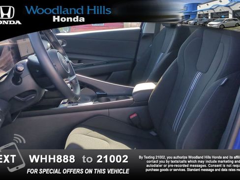 Used 2024 Hyundai Elantra SEL w/ Convenience Package FWD image 20