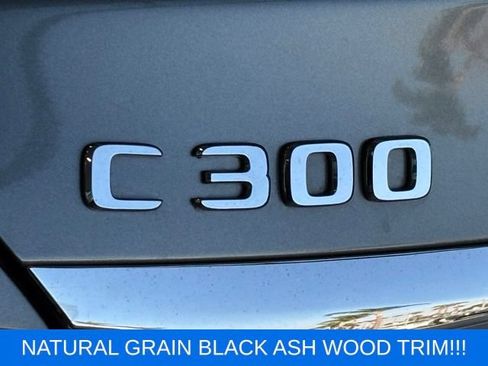 Used 2017 Mercedes-Benz C 300 Sedan image 7
