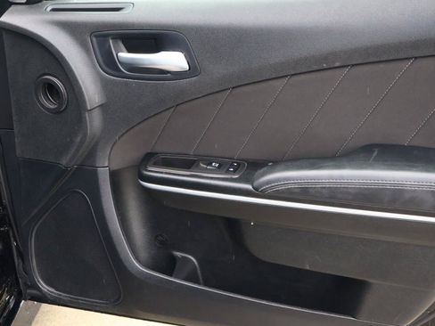 Used 2022 Dodge Charger Scat Pack RWD image 14