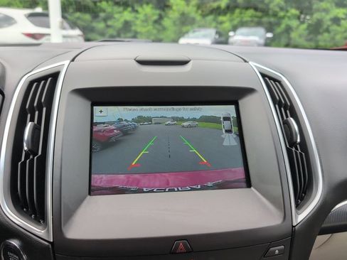 Used 2016 Ford Edge Titanium w/ Equipment Group 301A FWD image 22