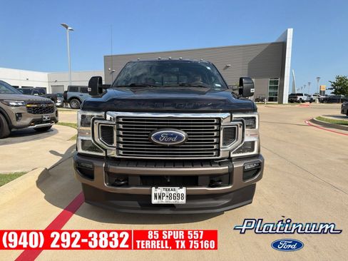 Used 2020 Ford F350 King Ranch w/ King Ranch Ultimate Package AWD/4WD image 2