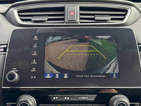 Used 2018 Honda CR-V Touring image 22
