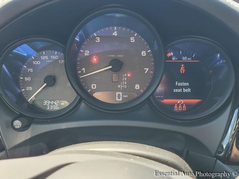 Used 2022 Porsche Macan S w/ Premium Package Plus image 13