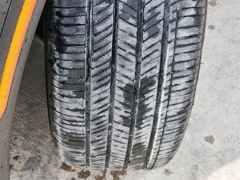 Certified 2023 Kia Sorento SX Prestige image 12